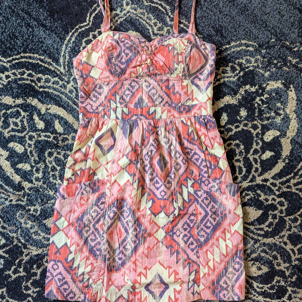 Colorful Pink & Purple Aztec Geometric Print Dress w Pockets.